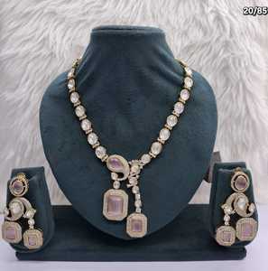 Conjunto de Joyería Étnica India para Boda, con Piedras Preciosas Blancas Transparentes, Collar con Colgante Kundan y Aretes Colgantes, Joyería Nupcial al por Mayor - Product Image 2
