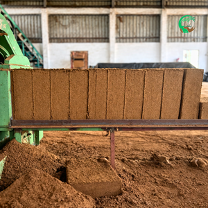 Leading Manufacturer 5Kg Cocopeat Blocks Low EC 80-90L Expansion Buffered Coir Pith Bulk Supplier Wholesale Export 40F Container - Product Image 1
