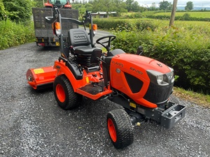 Kubota BX261 Ride On Lawn Mower Tractor 4WD Diesel Engine Professional <b>Grass</b> <b>Cutting</b> <b>Machine</b> for Garden Farm Use Wholesale Price - Product Image 5