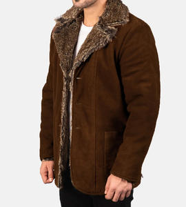 Veste en cuir pour homme de haute qualité, sur mesure, avec fourrure, coupe ajustée, noire, longue, manches en cuir, pour l'hiver - Product Image 2