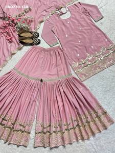 Conjunto de Sharara, Top y Dupatta de Seda con Bordado de Aspecto Magnífico y Color Impresionante - Sin Bordes y con Diseño Elegante - Compra en Línea en India - Product Image 6