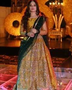 Lehenga de novia con bordado elaborado, traje de boda tradicional pakistaní, atuendo étnico de diseñador, conjuntos indios y pakistaníes - Product Image 2