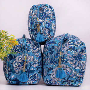 Trousse de Maquillage Portable Luxe Matelassée Grande Capacité Faite à la Main Écologique Imprimée au Bloc Lavable avec Fermeture Éclair - Product Image 2