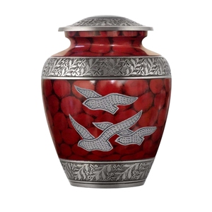 Urna Funeraria Grande de Metal Rojo para Cenizas de Adultos - Recipiente Decorativo para Entierro con Borde de Hojas Plateadas Grabado a Mano - Product Image 2