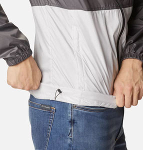 Men Color Blocked <b>Hooded</b> <b>Soft</b> <b>Shell</b> <b>Jacket</b> Zip Fly Water Resistant Polyester Outdoor Wear Regular Fit All Seasons - Product Image 6