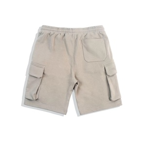 Shorts de sport pour hommes OEM Streetwear 100% coton molletonné avec logo personnalisé, 5 pouces, pour la gym, l'entraînement, le running, en French Terry, style cargo - Product Image 4