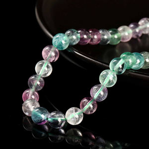 Perles de Fluorite Naturelle Multicolore Verte et Violette en Gros, Idéales pour la Fabrication de Bijoux DIY, Bracelets et Colliers en Pierres de Guérison - Product Image 1