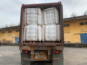 Urea Perlada de Grado Automotriz Fabricada en Vietnam, Envío en Abril - Mayo de 2026, Empacada en Bolsas de 50 kg y 1000 kg - Product Image 2