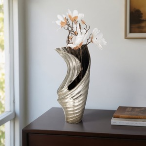 Modern design Sculptural Metal Table Vase for Home Decor Decorative <b>Flower</b> Vase Accent for Living Room Bedroom Shelf <b>Display</b> - Product Image 6