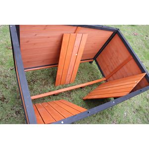 Cuccia per Cani di Taglia Grande in Legno Impermeabile da 46 Pollici, Colori Oro Rosso Nero, per Interni ed Esterni, con Piedini Rialzati per l'Inverno - Product Image 4