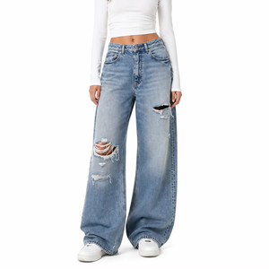 Jeans de mezclilla azules premium para mujer, de cintura alta, pierna ancha, rasgados, con lavado vintage, estilo casual y urbano. - Product Image 1