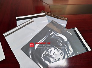 Sacs d'expédition en polyéthylène personnalisés ODM fabriqués au Vietnam pour l'expédition de chaussettes et de chaussures à prix avantageux - Product Image 6