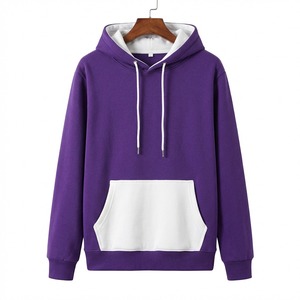 เสื้อฮู้ดสีขาวสำหรับผู้ชาย มีกระเป๋าและขอบสีดำ ทรงปกติ สวมใส่สบาย ผลิตจากผ้าฝ้ายถัก ระบายอากาศได้ดี เป็นมิตรต่อสิ่งแวดล้อม เหมาะสำหรับใส่ในฤดูหนาว - Product Image 5