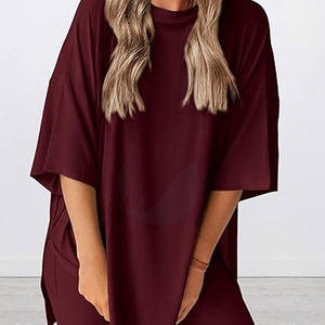 Vente en gros d'usine, ensemble 2 pièces pour femmes, 100% coton, léger, impression de logo personnalisée, ensemble short et t-shirt - Product Image 3