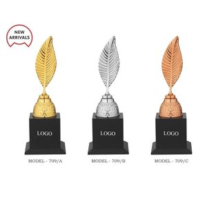 Wholesale Manufacturer of Custom Logo <b>Trophies</b> and Medals for All Types of Events - Product Image 1