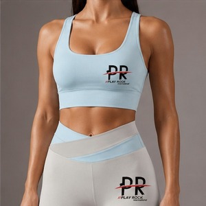 Ensemble de yoga 2 pièces pour femme, léger et respirant, de haute qualité, personnalisable avec logo, à prix avantageux pour les cours de yoga - Product Image 4