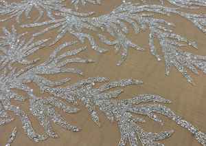 Tissu en dentelle brodée à la main et perlée, best-seller, idéal pour les robes de soirée et la création de mode haute couture, disponible à un prix avantageux - Product Image 2