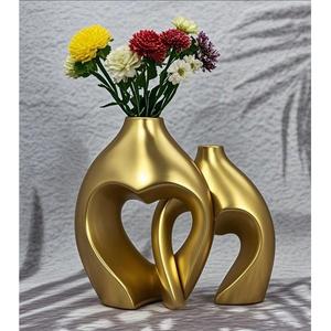 Diseño personalizado hecho a mano, ideal para decoración del hogar, florero dorado y jarrón para flores, hecho a mano, la mejor decoración de interiores y diseño artesanal. - Product Image 1