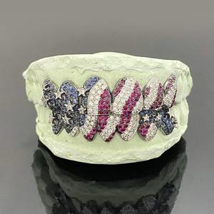 Grillz sur mesure haut de gamme en argent sterling 925, sertis de diamants Moissanite VVS, style Hip Hop Rapper, collection en gros - Product Image 3