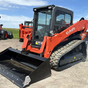 รถตักล้อยางขนาดเล็ก Kubota SVL97-2 มือสอง ปี 2023 รถแทรกเตอร์ตักหน้า 60 กิโลวัตต์ พร้อมบุ้งกี๋ไฮดรอลิก สำหรับงานก่อสร้างในฟาร์ม - Product Image 2