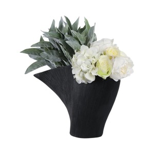 Vase de table en aluminium coulé, nouveau design, pour la décoration intérieure, vase décoratif pour fleurs, accent pour tables, consoles et entrées, personnalisable - Product Image 6
