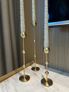 Ensemble de bougeoirs modernes en métal doré, style nordique de luxe, en laiton sphérique, pour décoration de centre de table de mariage et de fête - Product Image 3