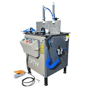 Machine de découpe pneumatique manuelle à tête unique pour profilés en aluminium, usage intensif, pour l'industrie de la fabrication de portes et de fenêtres. - Product Image 2