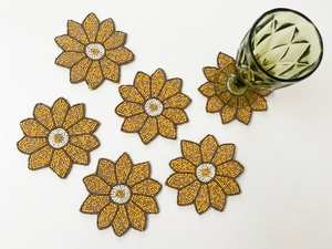 แผ่นรองแก้วทำมือประดับลูกปัด MS HANDICRAFT - ของขวัญทางศาสนาและคริสตจักรแบบคลาสสิก พกพาสะดวก ขนาด 4x4 นิ้ว พร้อมแผ่นรองโพลีเอสเตอร์ - Product Image 6