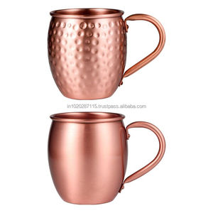 Tazas de mula de cobre de grado restaurante con forma hecha a mano y tono brillante perfecto para uso en interiores o eventos de catering - Product Image 6