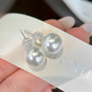 Boucles d'oreilles en perles d'eau douce naturelles avec crochet d'oreille en chanvre dégradé de 4 à 10 mm légèrement imparfaites en argent 925 parfaitement assorties - Product Image 1