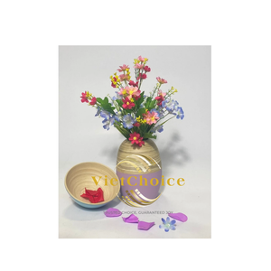 Jarrón de Bambú Tejido VietChoice con Diseño Colorido, Maceta Decorativa Hecha a Mano para Decoración de Interiores del Hogar 2026 - Product Image 1