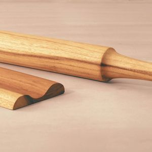 Set di rulli da pasta e taglieri in legno di teak con supporto - Product Image 6