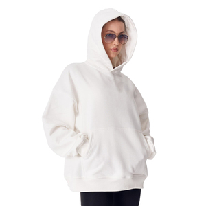 Camiseta Oversize de Mujer con Hombros Caídos, Logo Personalizado, Ajuste Holgado, Estilo Casual Urbano, Top de Moda, Algodón Pesado - Product Image 2