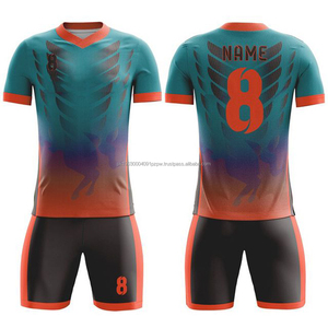 Uniforme de Fútbol Unisex de Poliéster de Alta Calidad OEM ODM, Último Diseño, Uniforme de Club Moderno, Nombre de Equipo Personalizado - Product Image 4