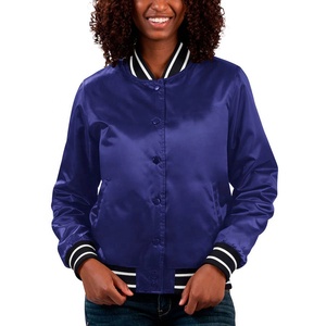 Chaquetas universitarias recortadas personalizadas de satén Chaqueta de fútbol Letterman de alta calidad para chaquetas de béisbol para mujer - Product Image 1
