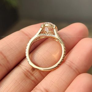 Bague en platine 950 à tige fendue, sertie d'un diamant ovale de 1,00 à 3,00 carats, couleur E, pureté VS, pour femme, fiançailles, mariage, bijoux fins, moderne - Product Image 4