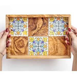 Plateau de service rustique en bois émaillé pour la cuisine, le thé, le café, les collations, l'hôtellerie, la restauration, plateau artisanal avec motifs artistiques traditionnels - Product Image 4