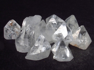 Géode de cristal d'apophyllite en gros, spécimen minéral en grappe - Product Image 4