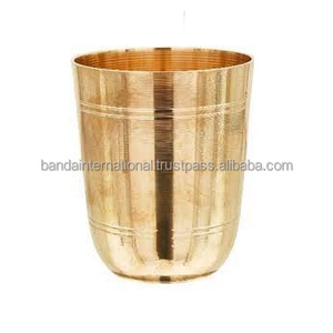 Verre à boire en métal fini polonais et doré avec finition dorée Eau potable en laiton avec doublure Design - Product Image 2
