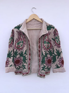 Veste en coton matelassée avec broderie florale Suzani |   Manteau d'hiver |   Vêtements d'extérieur hippie bohème |   Cadeau unisexe |   Col montant avec poche - Product Image 5