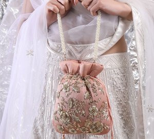 กระเป๋าไหมทรงกลมงานแฮนด์เมด ALI FASHION ART ประดับมุก ปักลายดอกไม้ด้วยด้ายฝ้าย สำหรับตกแต่งงานแต่งงาน - Product Image 6