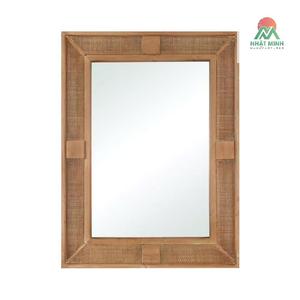 Miroir mural, bois naturel et rotin, 29,5"x39,5". Cadre en bois de sapin naturel avec incrustation de rotin pour une texture et une chaleur organiques. - Product Image 1