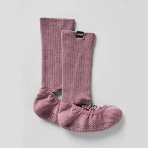 Calcetines de Pilates Personalizados para Estudio de Reformer, Estilo Ballet, Calcetines Antideslizantes de Punto Holgado para Mujer JZVINA Ballerina con Tira Cruzada - Product Image 2