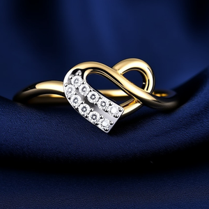 Bague en or jaune 10 carats en forme de cœur avec diamant pour femme |   Bijou de promesse d'amour pour anniversaire, coupe ronde 0,10 TCW, élégant et tendance - Product Image 4