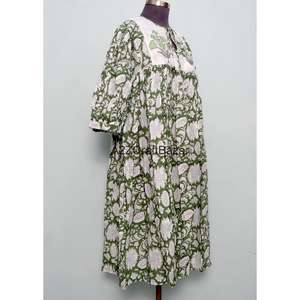 Robe en coton imprimée à la main pour femmes, confortable et respirante, designs élégants pour les fêtes en plein air et les occasions spéciales - Product Image 4