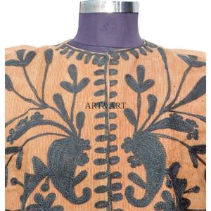 Gilet en coton respirant fait main pour femme – Élégant, décontracté, sans manches, avec col montant et boutons recouverts, idéal pour les soirées - Product Image 2