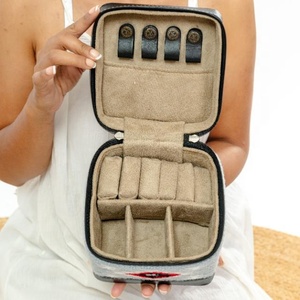 Nouveau Western usiné en cuir étui à bijoux cheveux sur métallique en cuir véritable bijoux support sûr Premium qualité femmes boîte à bijoux - Product Image 4