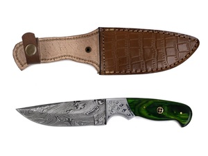 Couteau de chasse artisanal en acier Damas de qualité industrielle avec manche en bois et étui en cuir pour le camping en plein air - Product Image 4