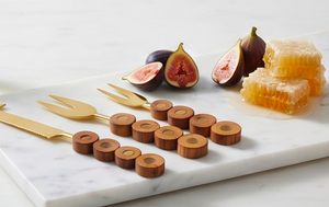Elegante juego de cuchillos para queso y mantequilla de acero inoxidable dorado con mangos redondos de madera, cubiertos perfectos para uso doméstico y en la cocina. - Product Image 6