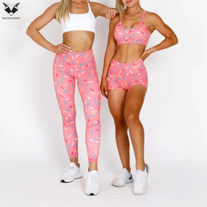 Shorts de Yoga para Mujer, de Tela Suave y Flexible, Color Rosa con Diseño de Chispas de Donut, Transpirables, de Secado Rápido, Cintura Alta, Sublimados - Product Image 6